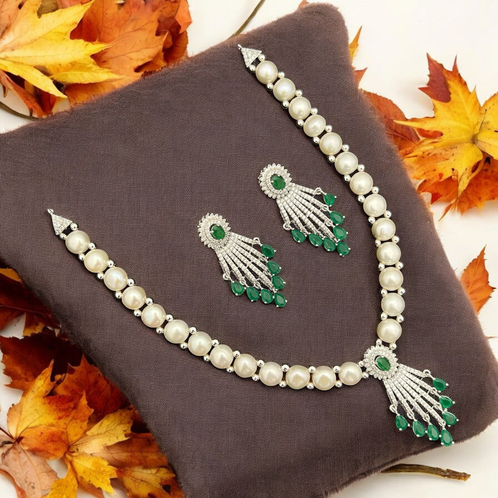 Pearl and Crystal Tassel Jewelry Set