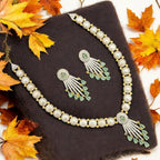 Pearl and Crystal Tassel Jewelry Set