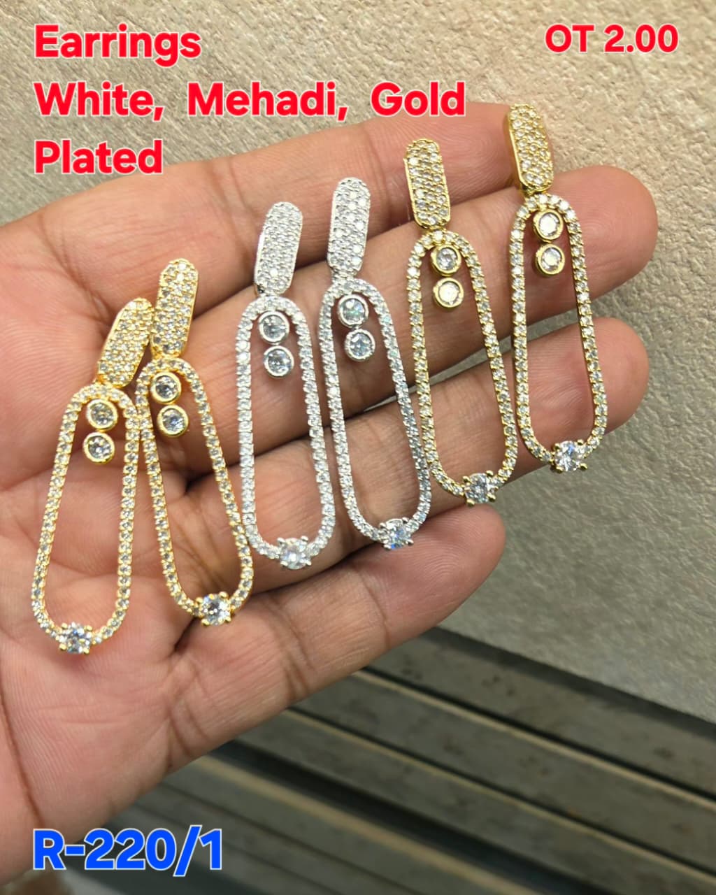 Textured Oval Drop Earrings - White, Mehadi & Gold Plated