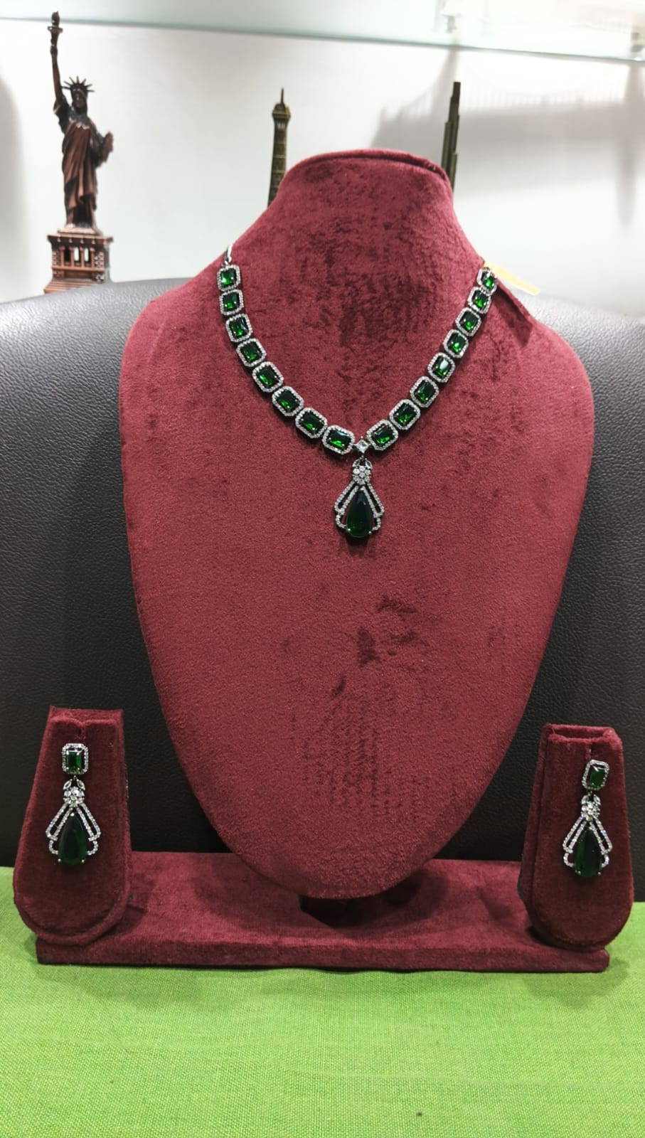 Emerald Cushion-Cut AD Necklace Set with Drop Earrings